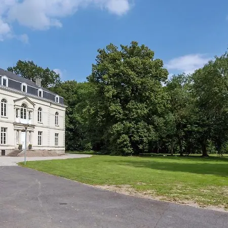 Chateau Du Beron - 2 Personnes Aparthotel